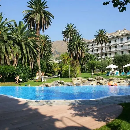 Savoia Aparthotel